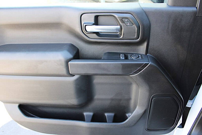 2024 Chevrolet Silverado 3500HD CC