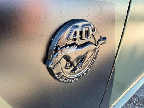 2004 Ford Mustang GT Deluxe