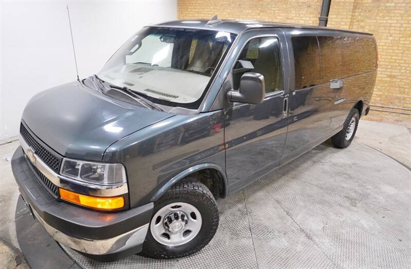 2017 Chevrolet Express LT 3500