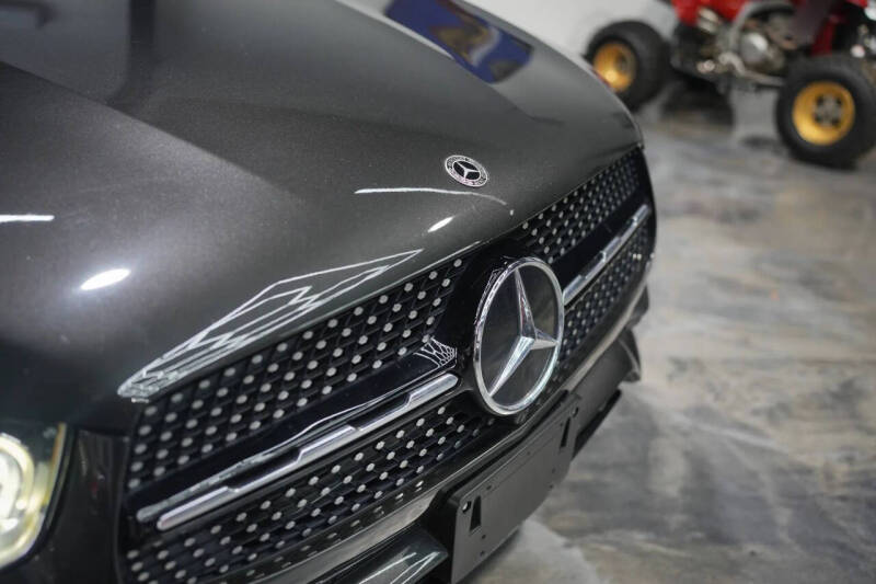 2021 Mercedes-Benz GLC GLC 300