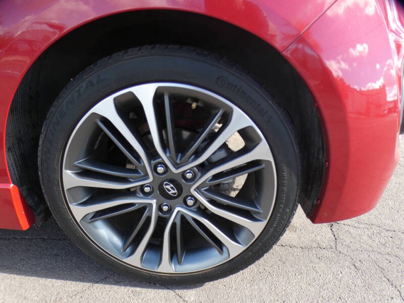 2016 Hyundai Veloster Turbo