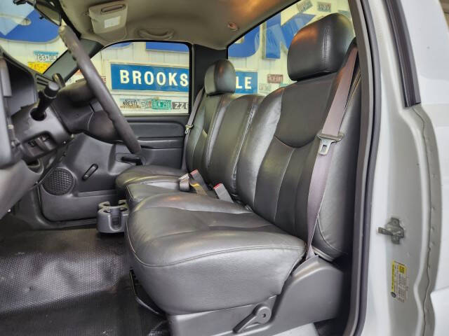 2006 Chevrolet Silverado 2500HD Work Truck