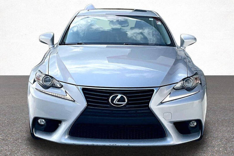 2016 Lexus IS 200t