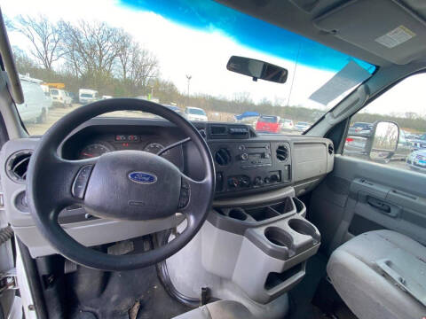 2012 Ford E-Series E-350 SD