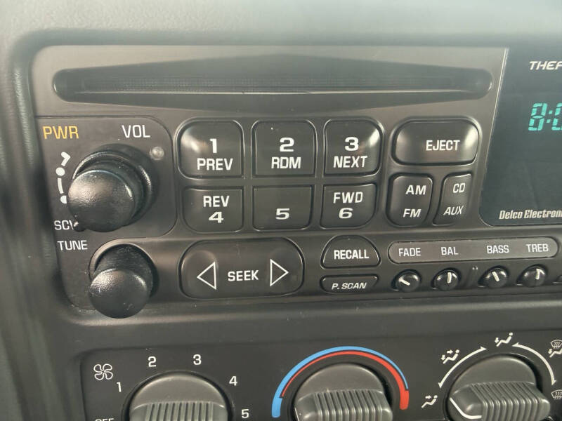 2000 Chevrolet Tahoe LS