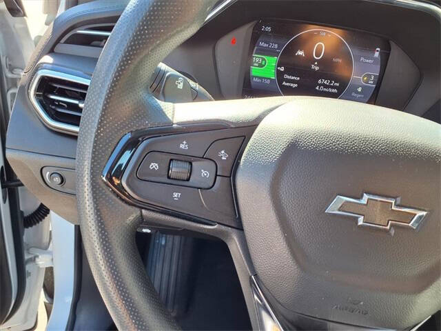 2023 Chevrolet Bolt EUV LT