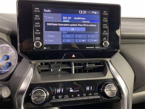 2022 Toyota Venza XLE