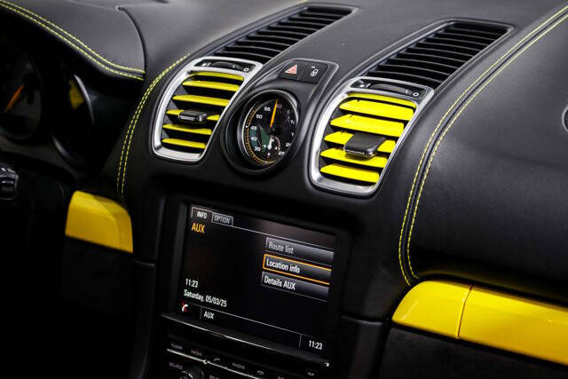 2016 Porsche Cayman GT4