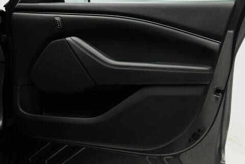 2021 Ford Mustang Mach-E Select