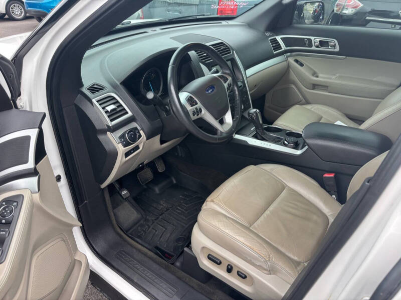 2014 Ford Explorer XLT
