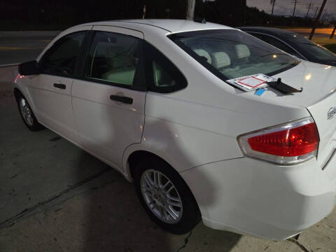 2010 Ford Focus for sale at Finish Line Auto LLC in Luling LA