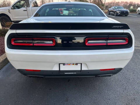 2015 Dodge Challenger SRT Hellcat