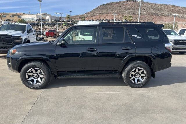 2022 Toyota 4Runner TRD Off-Road Premium