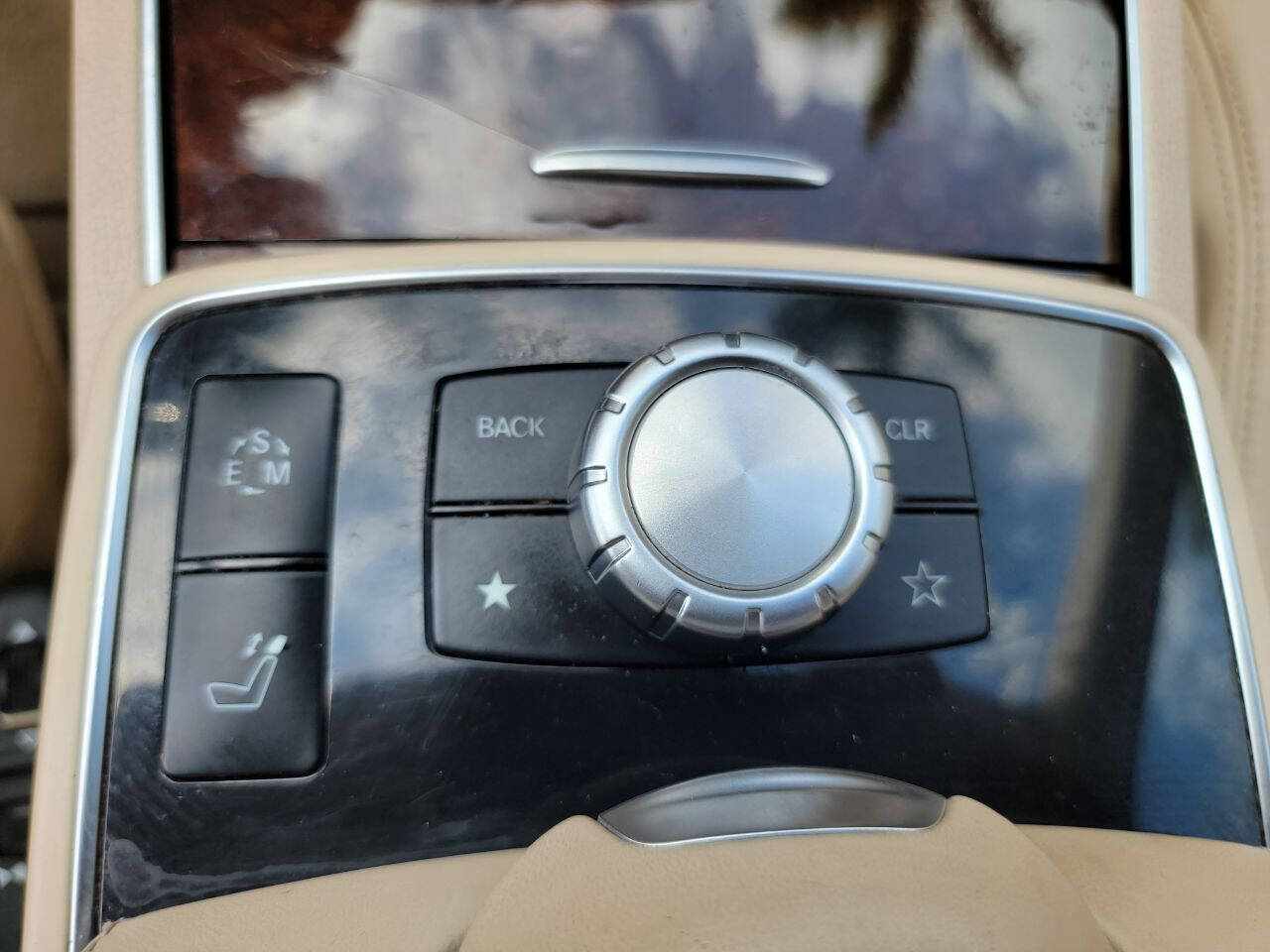 2014 Mercedes-Benz E-Class  - $19,900