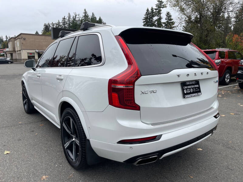 2016 Volvo XC90 T6 R-Design