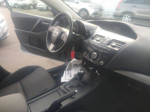 2012 Mazda MAZDA3 i Touring