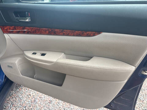 2011 Subaru Outback 2.5i Limited
