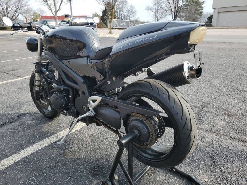2004 Triumph Speed Triple