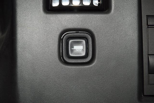 2025 Chevrolet Express 2500