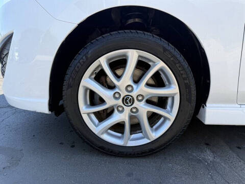 2015 Mazda MAZDA5 Touring