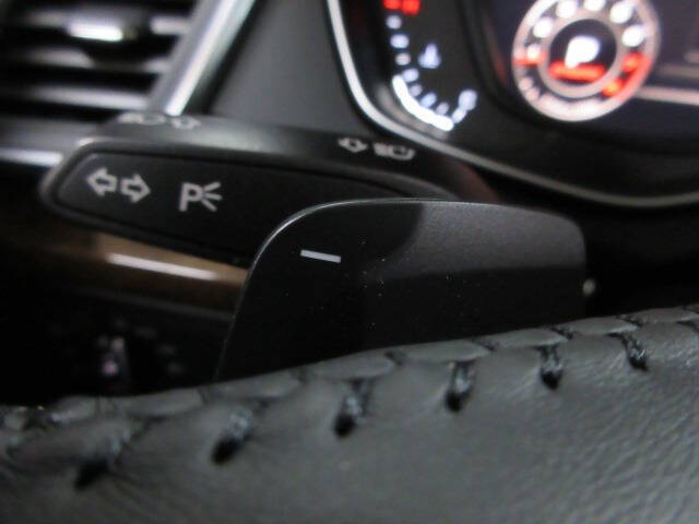 2018 Audi Q5 2.0T quattro Premium Plus