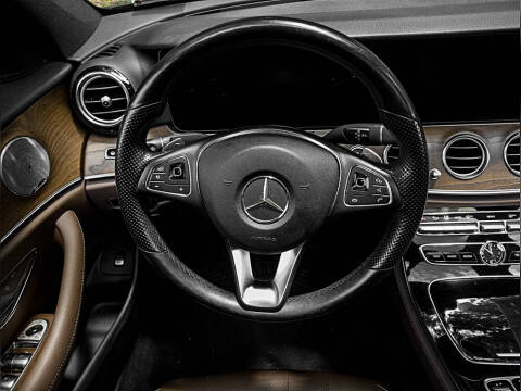 2017 Mercedes-Benz E-Class E 300 4MATIC