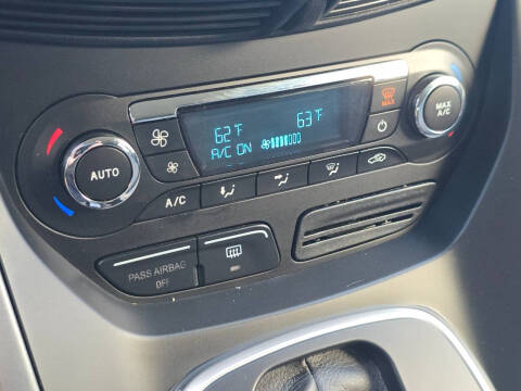 2013 Ford C-MAX Hybrid SE