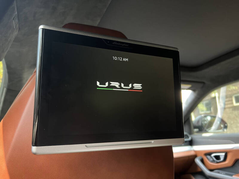 2019 Lamborghini Urus