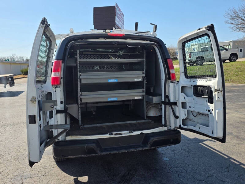 2017 Chevrolet Express 2500