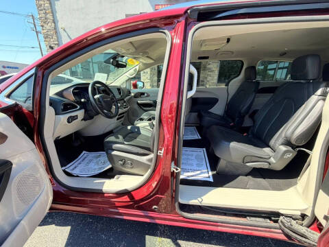 2018 Chrysler Pacifica Touring L