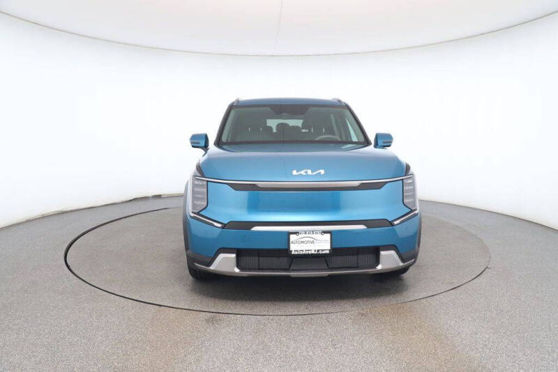 2024 Kia EV9 Wind