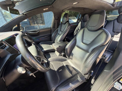 2016 Tesla Model X P90D