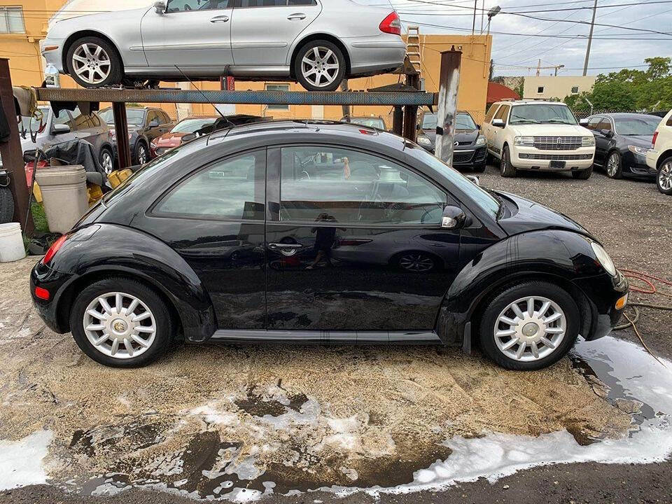 2005 Volkswagen New Beetle for sale at 911 Auto, LLC. in Hollywood, FL