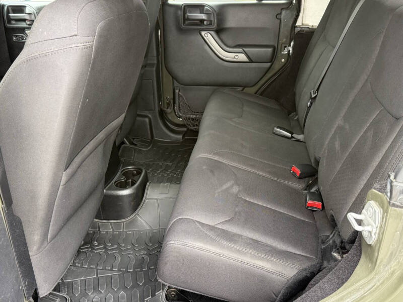 2015 Jeep Wrangler Unlimited Sport