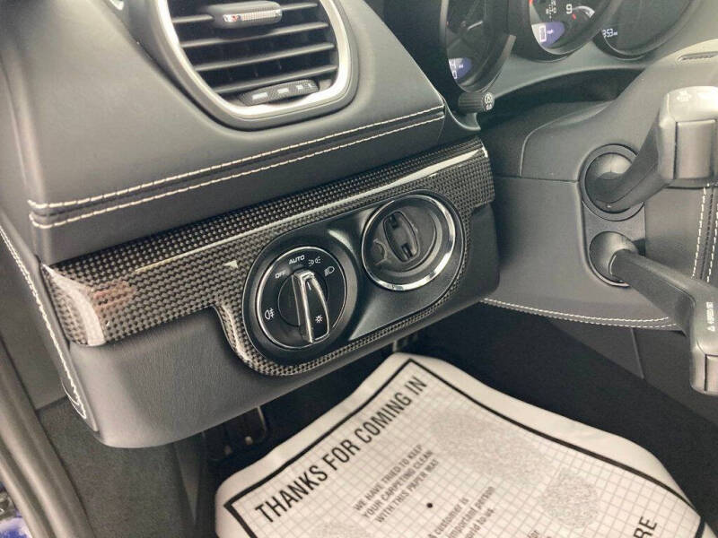 2025 Porsche 718 Cayman GTS 4.0