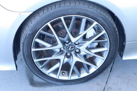 2017 Lexus RC 200t