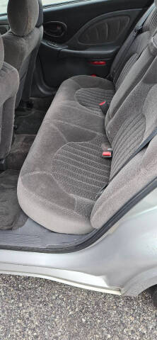 2003 Pontiac Bonneville SE