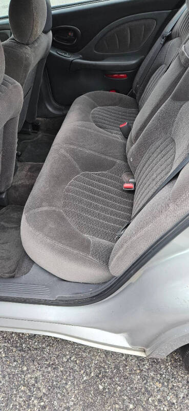 2003 Pontiac Bonneville SE