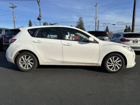 2013 Mazda MAZDA3 i Touring
