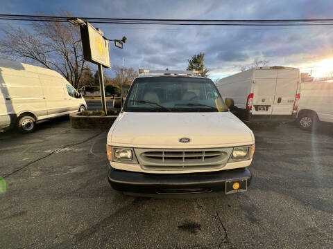 2001 Ford E-Series E-150