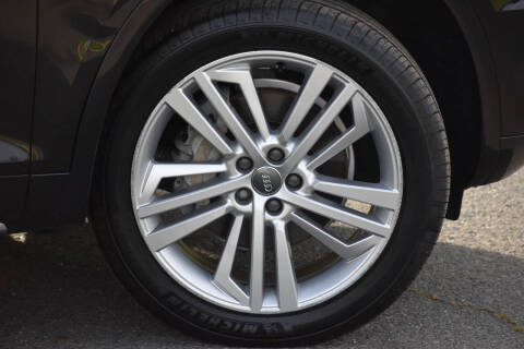 2018 Audi Q5 2.0T quattro Premium Plus