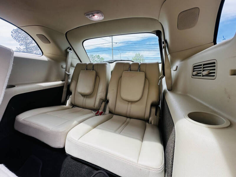 2019 Lincoln MKT