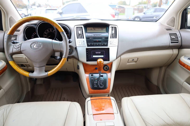 2004 Lexus RX 330
