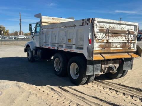 1998 International 2674