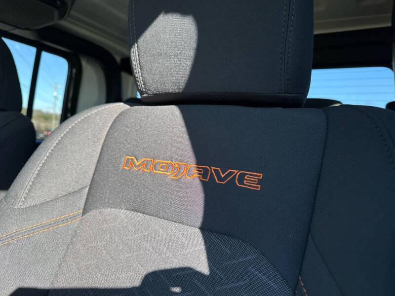 2023 Jeep Gladiator Mojave