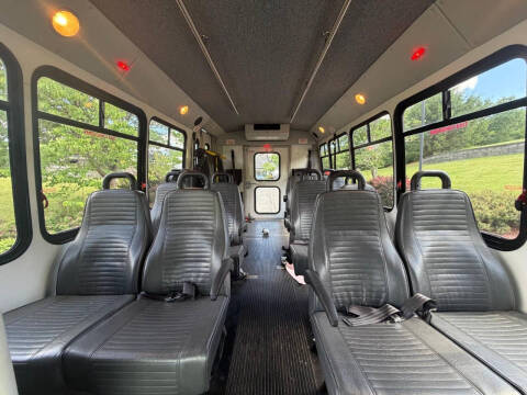2017 Ford E-Series E-350 SD