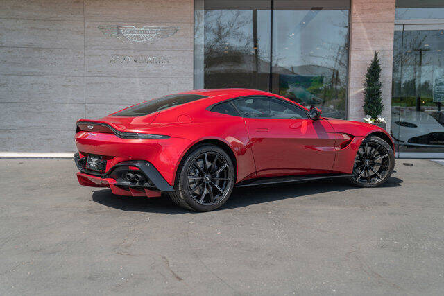 2020 Aston Martin Vantage 44