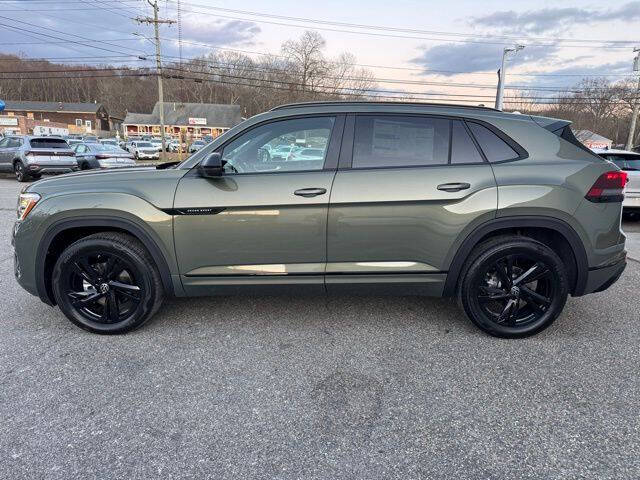 2026 Volkswagen Atlas Cross Sport SEL R-Line Black 4Motion