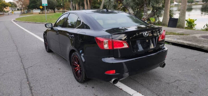 2011 Lexus IS 250's photo