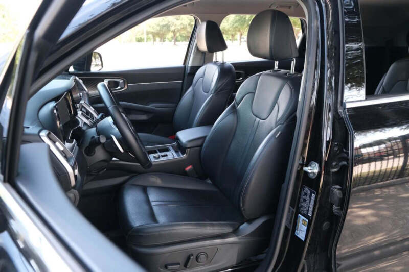 2022 Kia Sorento Hybrid S